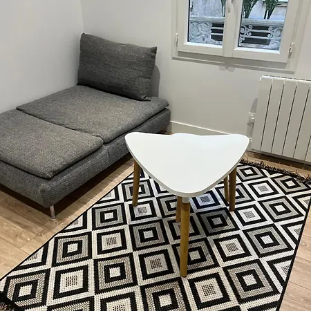 Chez Julie Apartment *